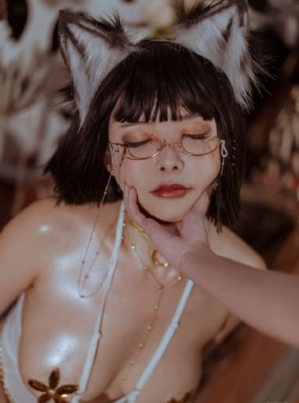 欧美人体鲍_HD在线观看高清