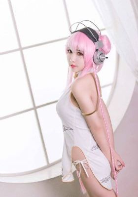 97超碰人人草_免VIP免费在线观看