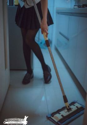 丝袜美腿日韩中文_超清免费全集观看