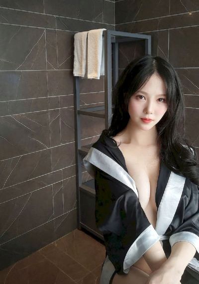 少妇交换做爰8_720高清完整版