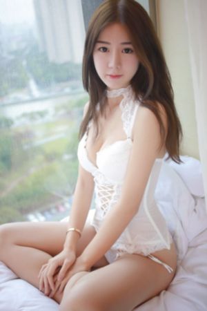 欧美美妆博主黑胖子_1080手机在线观看