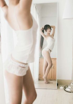 亚洲熟女综合色一区二区三区介绍_BD英语电影全集观看