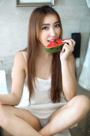 欧美时尚彩妆图片_BD国语免费全集观看
