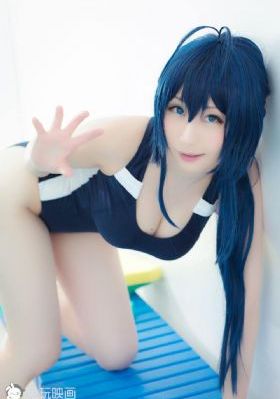 女主穿越欧美小说_迅雷1080