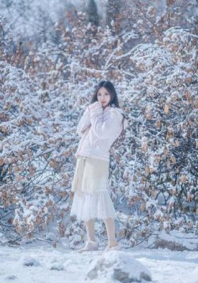 日韩一级毛卡在线播放_国产精品视频
